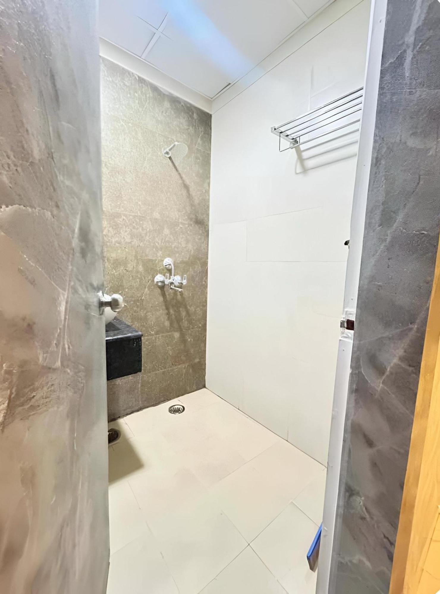 Elite Bnb Ghaziabad Buitenkant foto